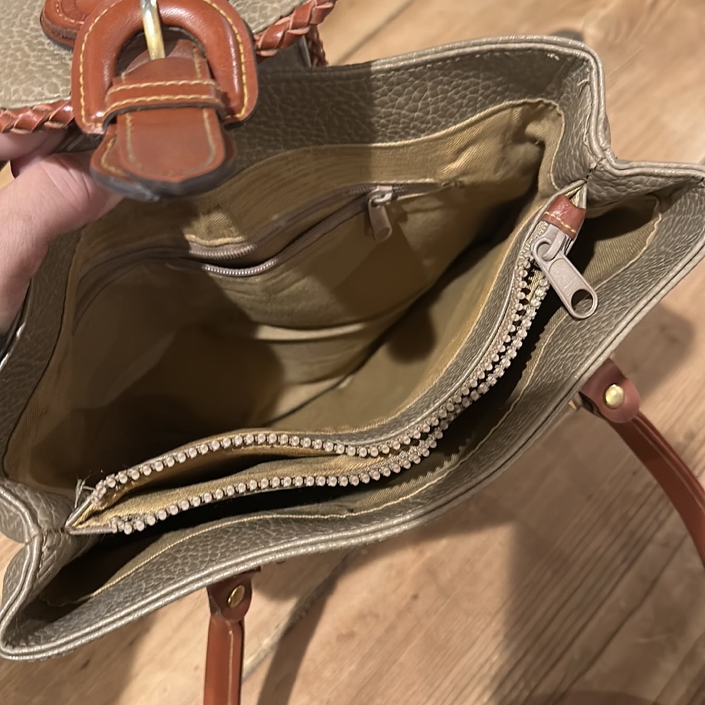 Dooney & Bourke VINTAGE sage and brown purse - Picture 5 of 5